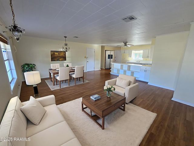 1511 George Drive, Opelousas, LA 70570