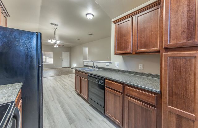 6545 84th Street, Lubbock, TX 79424