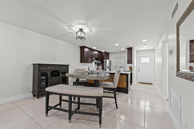 647 Marlboro Oval, Lake Worth, FL 33467
