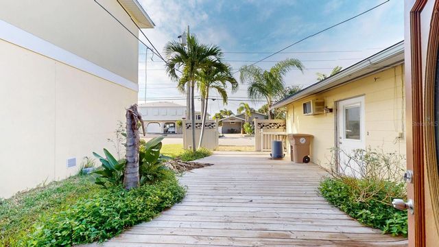 14906 N BAYSHORE DRIVE, Madeira Beach, FL 33708