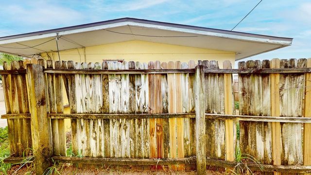 14906 N BAYSHORE DRIVE, Madeira Beach, FL 33708