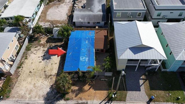 14906 N BAYSHORE DRIVE, Madeira Beach, FL 33708