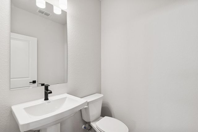 21611 Bluestem Fields Drive, Waller, TX 77484