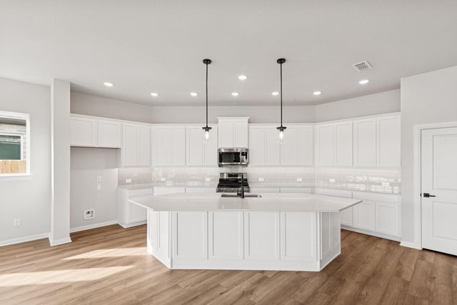 21611 Bluestem Fields Drive, Waller, TX 77484