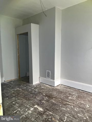 735 N HOLLY ST, Philadelphia, PA 19104