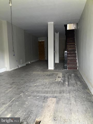 735 N HOLLY ST, Philadelphia, PA 19104