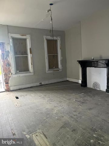 735 N HOLLY ST, Philadelphia, PA 19104