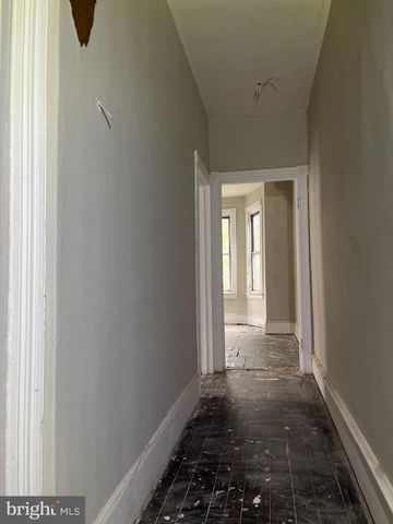 735 N HOLLY ST, Philadelphia, PA 19104