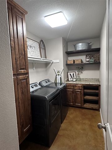 1212 Bowman Ridge Road, Stephenville, TX 76401