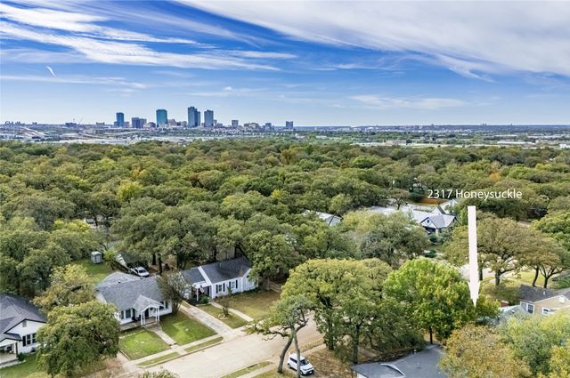 2317 Honeysuckle Avenue, Fort Worth, TX 76111