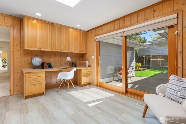 18420 Torgeson Avenue NE, Poulsbo, WA 98370
