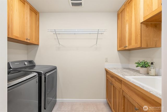 18420 Torgeson Avenue NE, Poulsbo, WA 98370