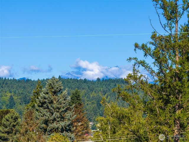 18420 Torgeson Avenue NE, Poulsbo, WA 98370