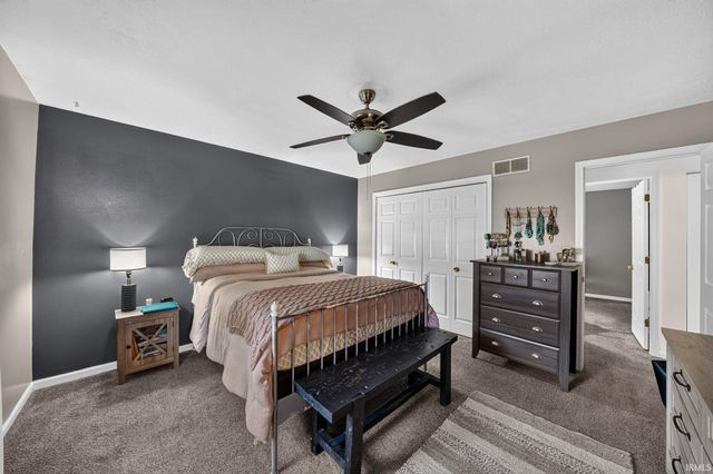 11664 Red Oak Drive, Granger, IN 46530