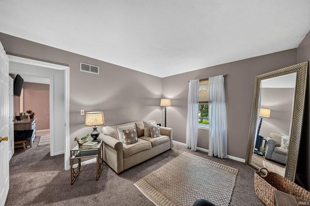 11664 Red Oak Drive, Granger, IN 46530