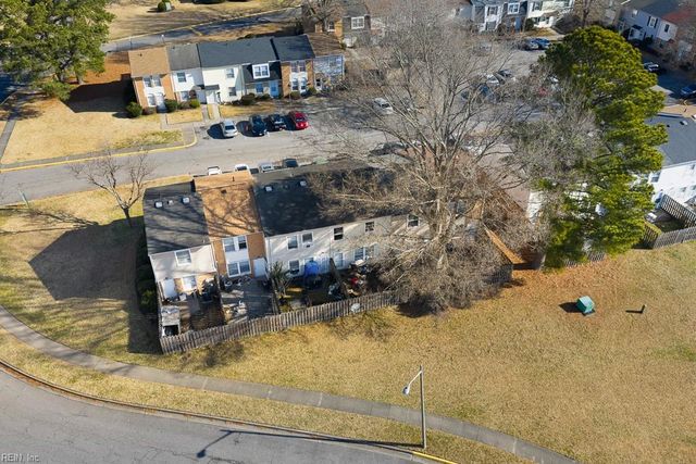 1509 Darren CIR, Portsmouth, VA 23701