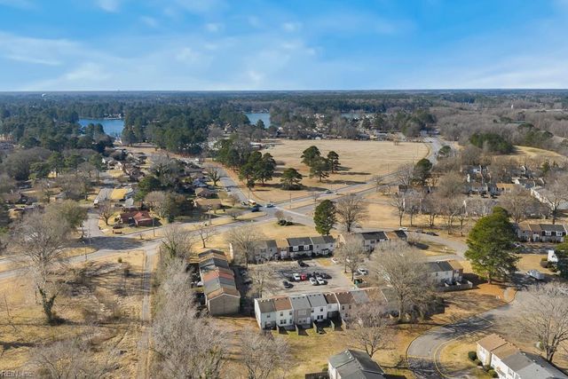 1509 Darren CIR, Portsmouth, VA 23701