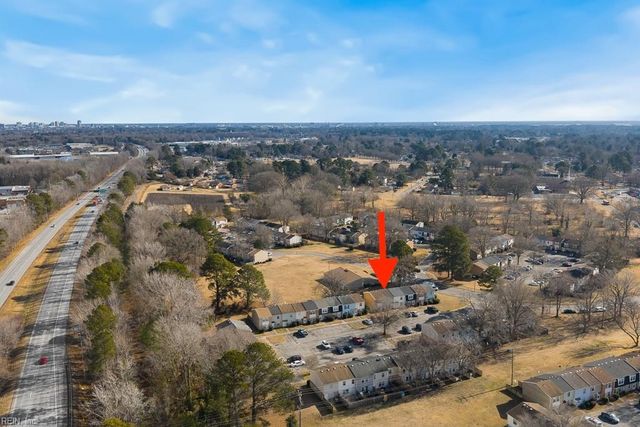 1509 Darren CIR, Portsmouth, VA 23701