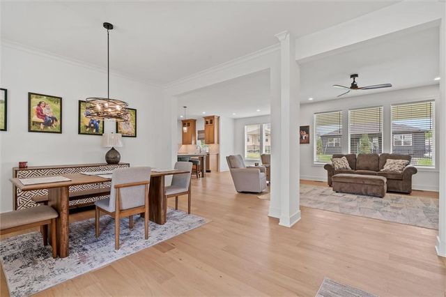 2705 NE Wheatley Drive, Blue Springs, MO 64029