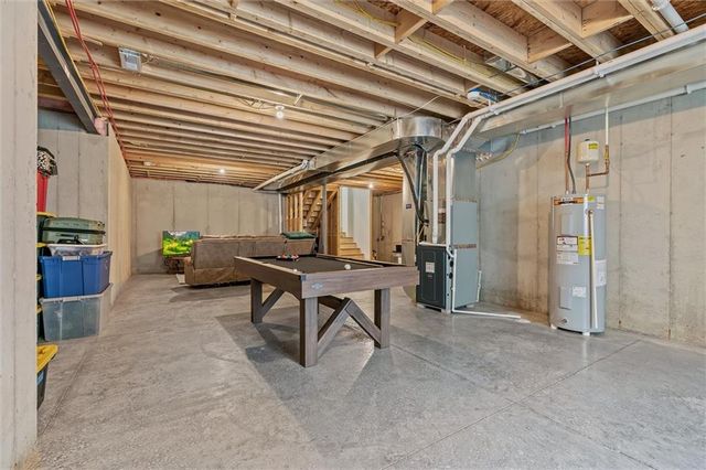 2705 NE Wheatley Drive, Blue Springs, MO 64029