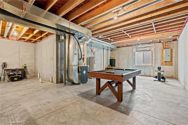 2705 NE Wheatley Drive, Blue Springs, MO 64029