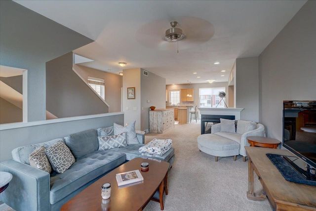 3105 Prospect Drive, Sun Prairie, WI 53590