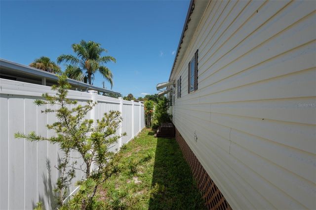 110 CHARLES STREET, Edgewater, FL 32141