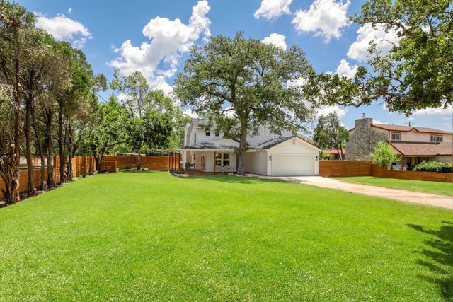 13207 Fencerail RD, Manchaca, TX 78652