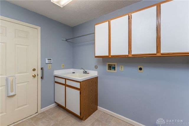 108 Copperfield Drive, Dayton, OH 45415