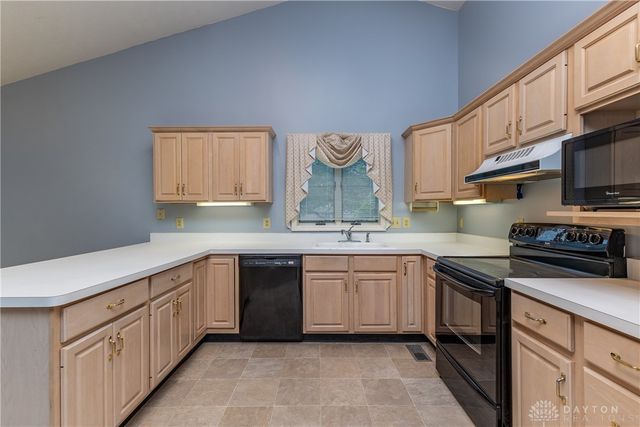 108 Copperfield Drive, Dayton, OH 45415