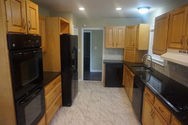 1403 Stephens Drive NE, Atlanta, GA 30329