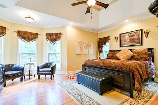 283 Creekside Drive, Arnoldsville, GA 30619