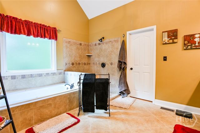 283 Creekside Drive, Arnoldsville, GA 30619