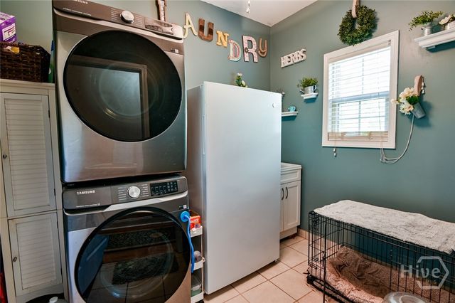 283 Creekside Drive, Arnoldsville, GA 30619