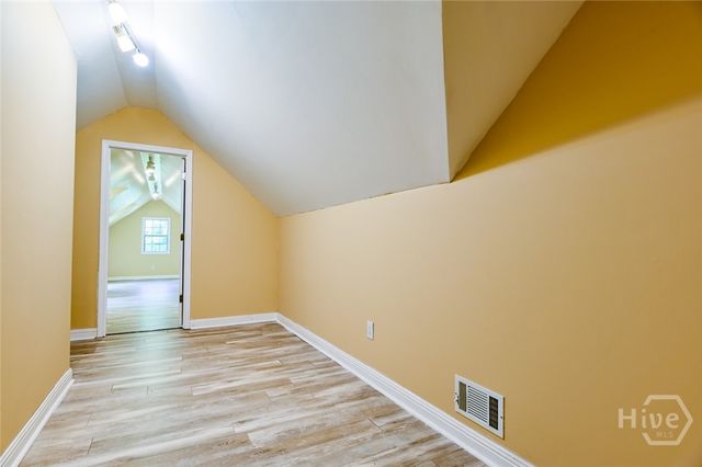 283 Creekside Drive, Arnoldsville, GA 30619