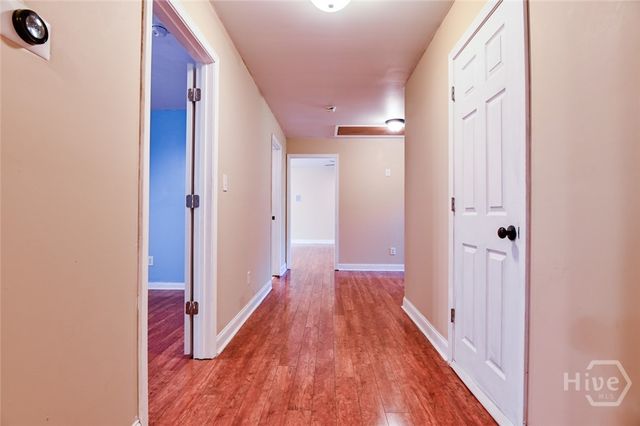 283 Creekside Drive, Arnoldsville, GA 30619