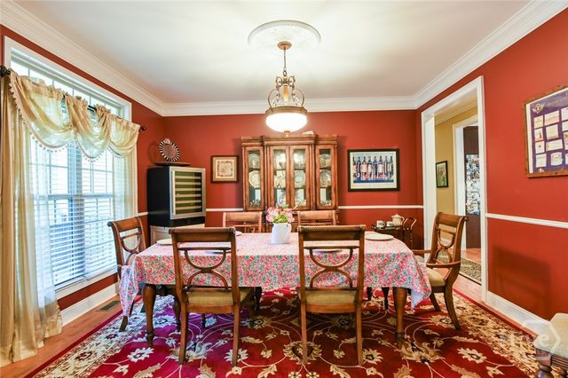 283 Creekside Drive, Arnoldsville, GA 30619
