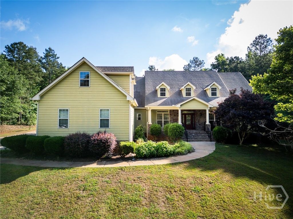 283 Creekside Drive, Arnoldsville, GA 30619