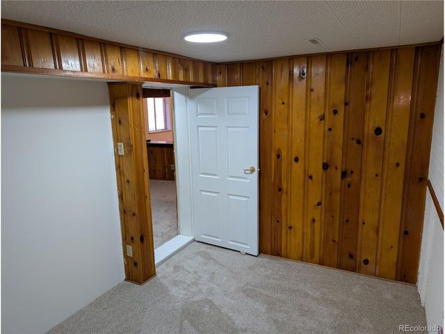 1025 Lansing St, Aurora, CO 80010