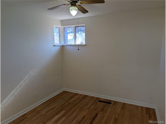 1025 Lansing St, Aurora, CO 80010