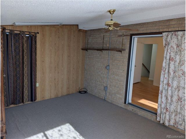 1025 Lansing St, Aurora, CO 80010