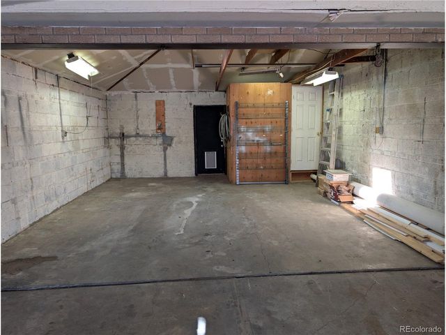 1025 Lansing St, Aurora, CO 80010