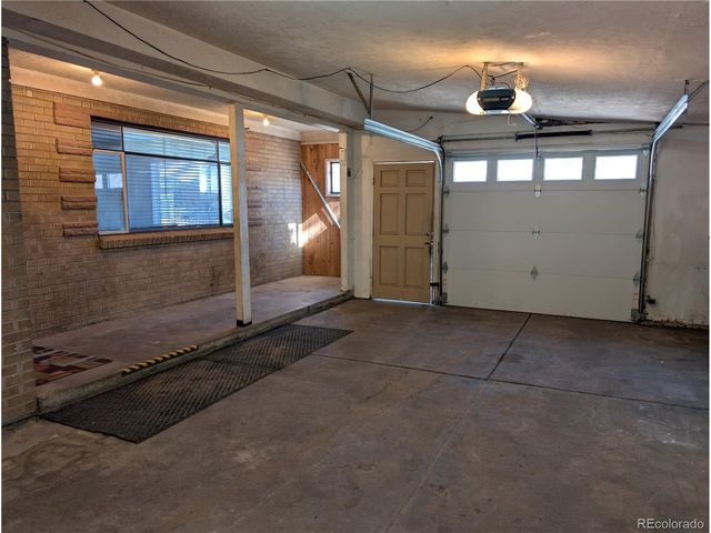 1025 Lansing St, Aurora, CO 80010