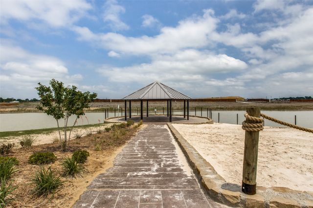 528 Autumnwood Way, Princeton, TX 75407