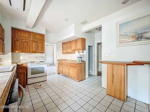 7702 N NORTH SHORE Drive, Jacksonville, FL 32208