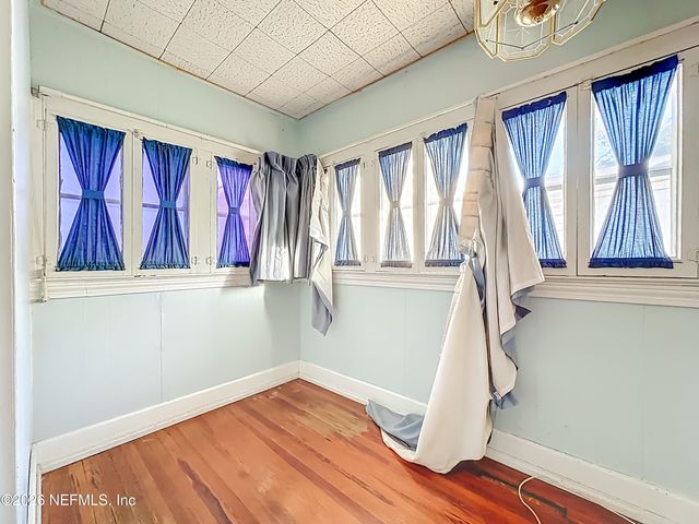 7702 N NORTH SHORE Drive, Jacksonville, FL 32208