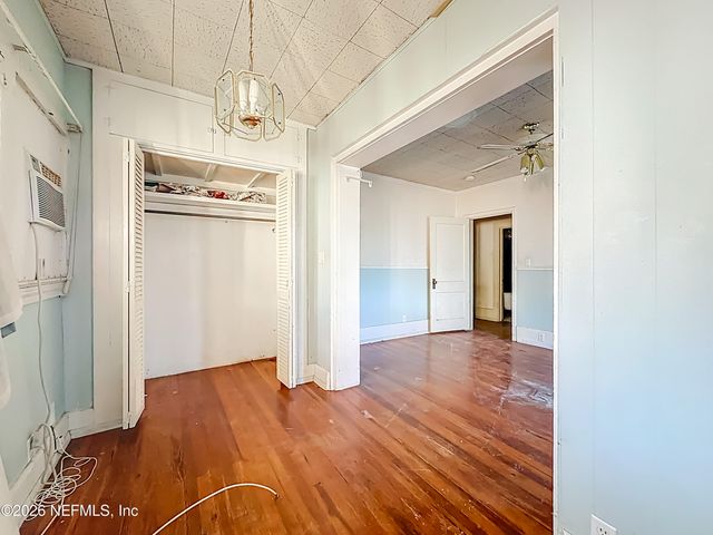 7702 N NORTH SHORE Drive, Jacksonville, FL 32208