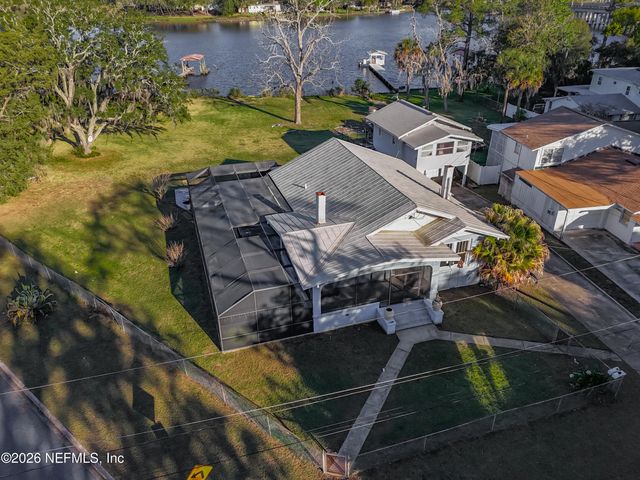 7702 N NORTH SHORE Drive, Jacksonville, FL 32208