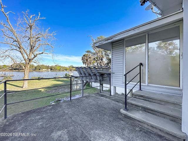 7702 N NORTH SHORE Drive, Jacksonville, FL 32208