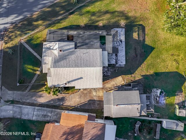 7702 N NORTH SHORE Drive, Jacksonville, FL 32208